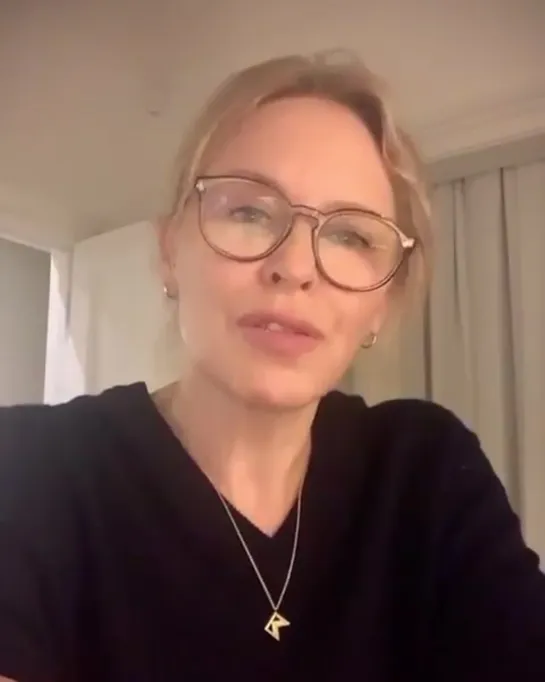 Kylie Minogue's Message (10.04.2020)