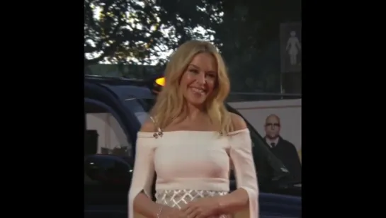 Kylie Minogue At Kingsman: The Golden Circle Premiere (London 18.09.2017)