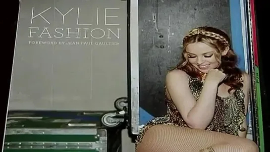 Kylie Minogue Presents Her Book Kylie Fashion At Saks (New York 18.06.2013)