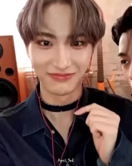 Король эгьё [ATEEZ Online Fansign]