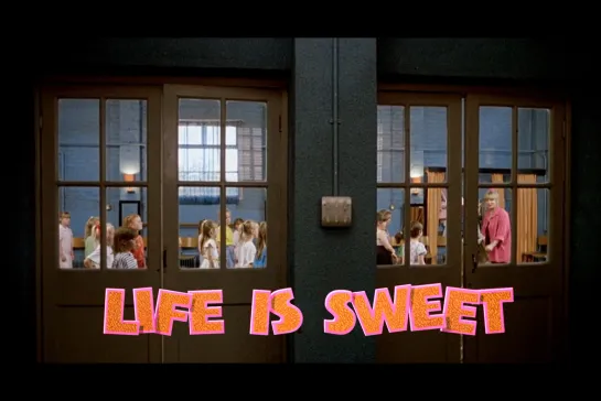 ᴴᴰ Сладости жизни / Жизнь прекрасна / Life is Sweet (Майк Ли / Mike Leigh) [1990, Великобритания, драма, комедия] (RUS SUB)