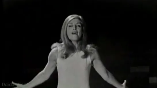 Dalida ♫ Loin dans le temps, Entrez sans frapper, A qui?, Je reviens te chercher ♪ 10/12/1967 (Télé dimanche)