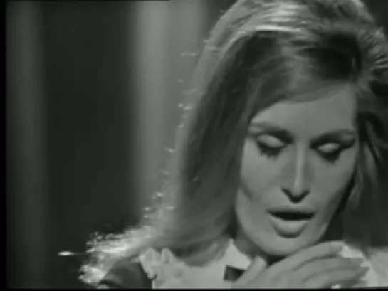 Dalida - A qui (1967)