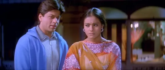 6 Он хочет завладеть моим магазином! И в печали, и в радости \ Kabhi Khushi Kabhi Gham… (2001) отрывок