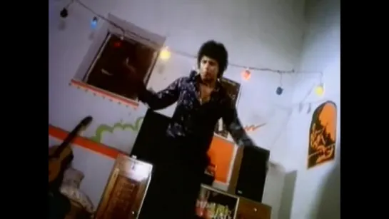 Mithun Chakraborty dance in Disco Dancer (Good Quality)