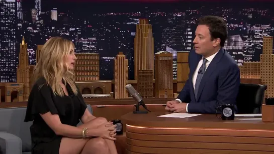 Джулия отвечает на вопросы на шоу «The Tonight Show Starring Jimmy Fallon»