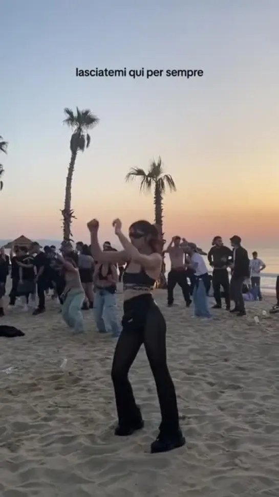 Dancing in Paradise 🔥