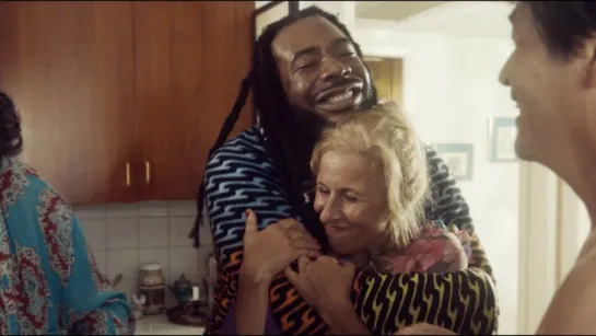 DRAM - Best Hugs (Official Video)