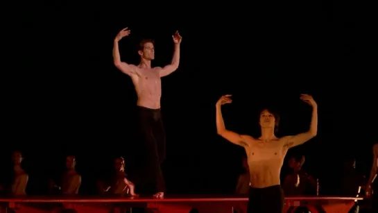 Julien Favreau, Maurice Bejart - Bolero (Bejart Ballet Lausanne, Charles Dutoit, Orchestre symphonique de Montreal, 2014)