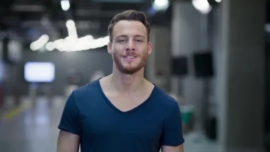 Kerem Bursin - "1 jean 1 tişört"