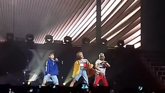 [VK][170813] MONSTA X Fancam (I.M & Minhyuk & Shownu) - '24K Magic' (Bruno Mars cover)@ 'THE 1ST WORLD TOUR' Beautiful in Moscow