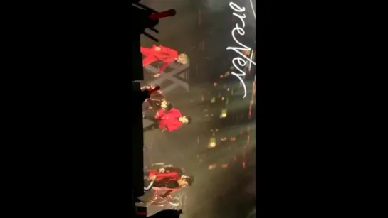 [VK][170813] MONSTA X Fancam - 'Shine Forever' @ 'THE 1ST WORLD TOUR' Beautiful in Moscow