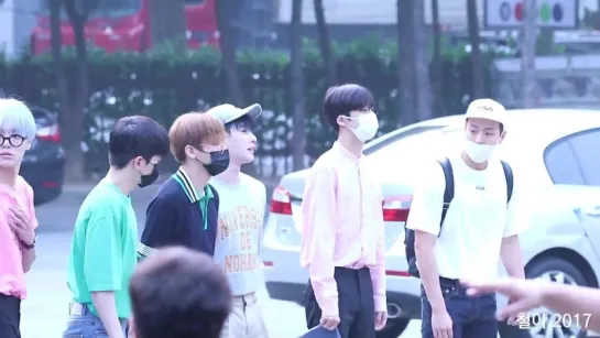 [VK][30.06.17] Monsta X arriving at Music Bank (cr. 직캠)(Fancam)