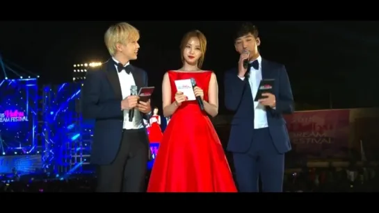 [OTHER][150920] MC Baro and Sandeul @ Hallyu Dream Festival