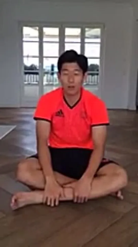 [OTHER][140821] Son Heung Min to Baro @ Ice Bucket Challenge