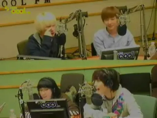 111018 KTR Eunhyuk & 산들 [ B1A4 ] speak Thai