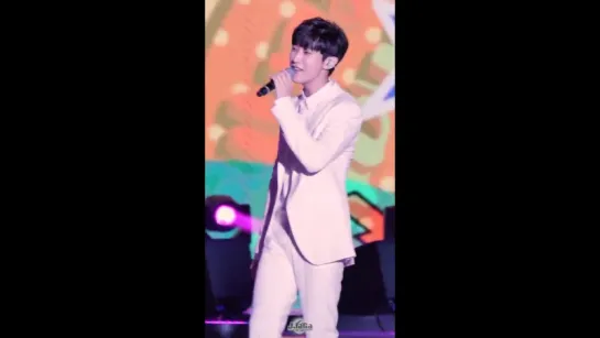 [FANCAM] [170812] B1A4 - What's Happening? (Jinyoung Focus) @ DMZ Peace Concert