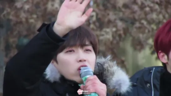 [FANCAM] [161210] Sandeul @ MBC "Music Core" Mini-Fanmeeting