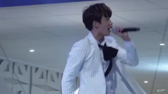 [FANCAM] [151017] B1A4 - Glass of Water (Gongchan Focus) @  Incheon K-Pop Concert