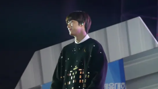 [FANCAM] [161021] B1A4 - With You (Gongchan Focus) @ National Para Games Opening Ceremony