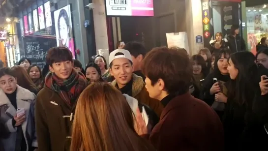 [FANCAM] [161201] B1A4 @ Hongdae Mini Concert