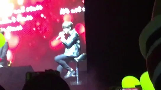 [FANCAM][151129] B1A4 - When In Love (Jinyoung focus) @ "B1A4 ADVENTURE 2015" In Hong Kong