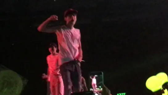 [FANCAM][151129] B1A4 - Who Am I @ "B1A4 ADVENTURE 2015" In Hong Kong