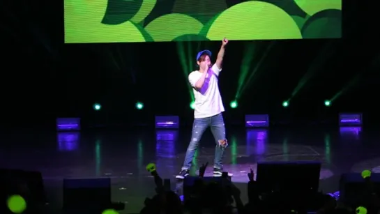 [FANCAM][151108] B1A4 - Amazing @ "B1A4 ADVENTURE 2015" In Dallas