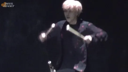 [FANCAM][150912] B1A4 Plays Snare Drum (Sandeul focus) @ "B1A4 ADVENTURE 2015" Concert In Seoul Day 1