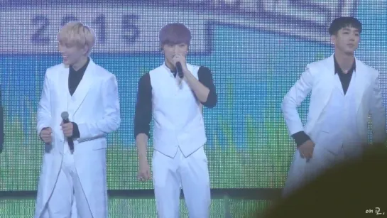 [FANCAM][150913] B1A4 Talk (Baro and Jinyoung focus) @ "B1A4 ADVENTURE 2015" Concert In Seoul Day 2