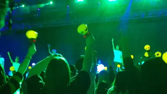 [FANCAM][150912] B1A4 - Who Am I @ "B1A4 ADVENTURE 2015" Concert In Seoul Day 1