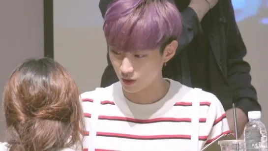 [FANCAM][150823] B1A4 (Jinyoung focus) @ Apgujeong Fansign