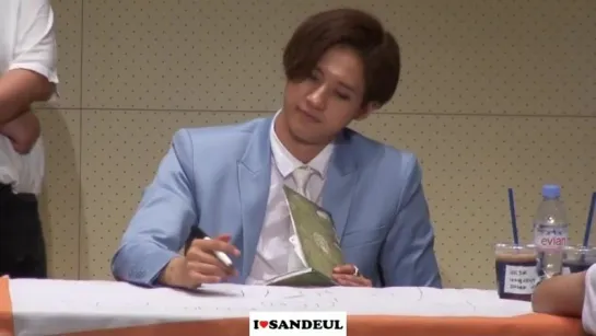 [FANCAM][150823] B1A4 (Cnu focus) @ Kyobo Hot Tracks Fansign