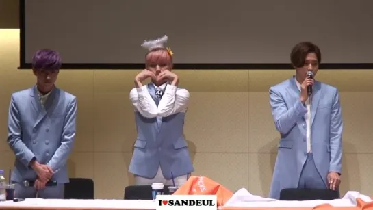 [FANCAM][150823] B1A4 (Sandeul focus) @ Kyobo Hot Tracks Fansign