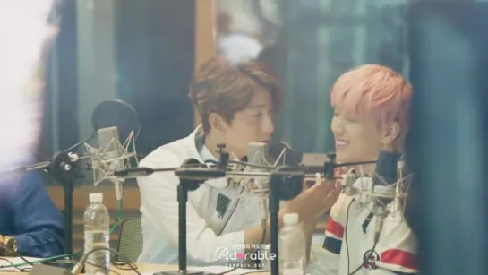 [FANCAM][150818] B1A4 (Sandeul and Gongchan focus) @ MBC "Park Kyunglim's 2PM Date Radio"