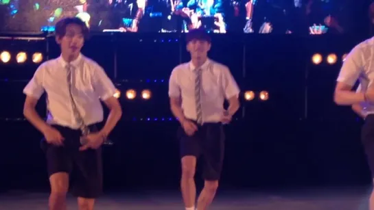 [FANCAM][150802] B1A4 - What's Going On? (Jinyoung focus) @ Seoul Land Music Festival