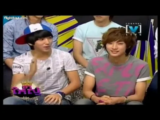 [SHOW] 110729 Ⓥ Spot Siam Discovery - B1A4 (비원에이포) (1/2)