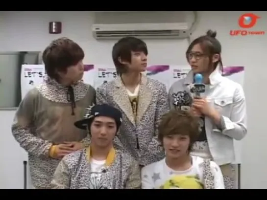 110603 b1a4 congratulatory message for ufotown 5th anni