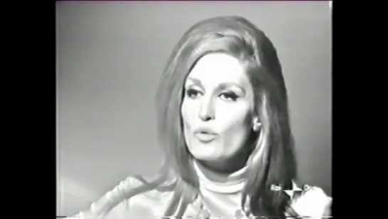 Dalida ♫ Quelli eran giorni ♪ 1968 (Italie - E domenica ma senza impegno (Rai uno)