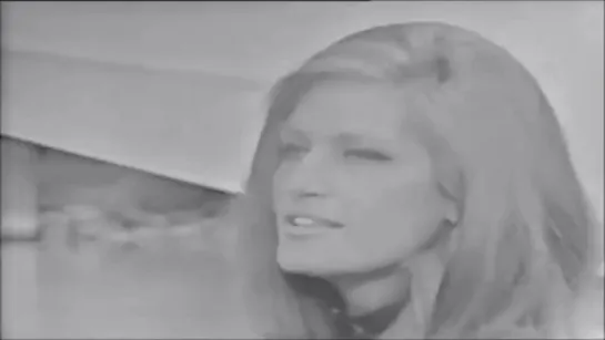 Dalida ♫ Les violons de mon pays ♪ 22 juin 1969 (Télé dimanche (1re chaine)