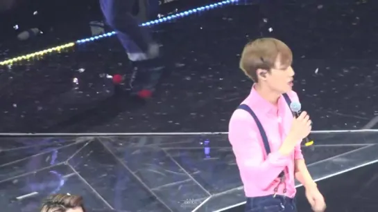 [FANCAM] 151212 #EXO @ The EXO'luXion in Nanjing | EXO - Lucky + 365 (Kai Focus)