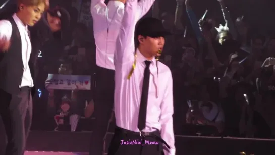 [FANCAM] 151121 #EXO @ The EXO'luXion in Macau | EXO - Run (Kai Focus)