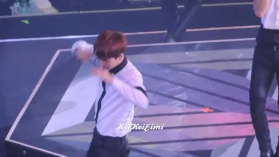 [FANCAM] 151121 #EXO @ The EXO'luXion in Macau | EXO - 나비소녀 (Kai Focus)