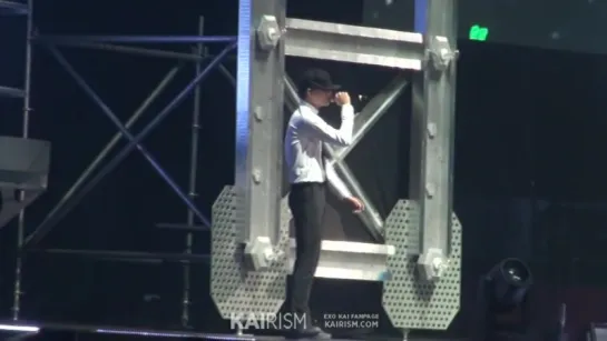 [FANCAM] 151018 #EXO @ The EXOluXion in Guangzhou | EXO - Drop That (Kai Focus)