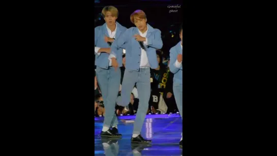 [FANCAM] 151009 #EXO @ ONE K Concert | EXO - Love Me Right (Kai Focus)