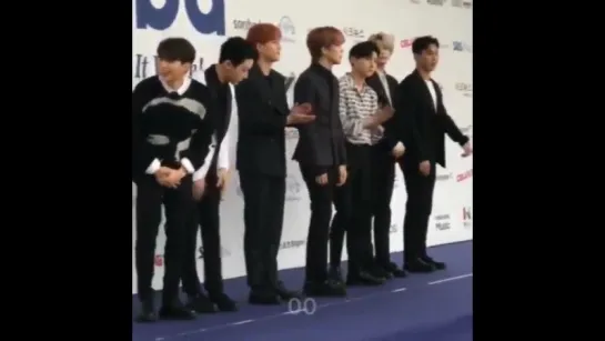 [VK][180830] MONSTA X fancam - Blue Carpet @ Soribada Best K-Music Awards 2018