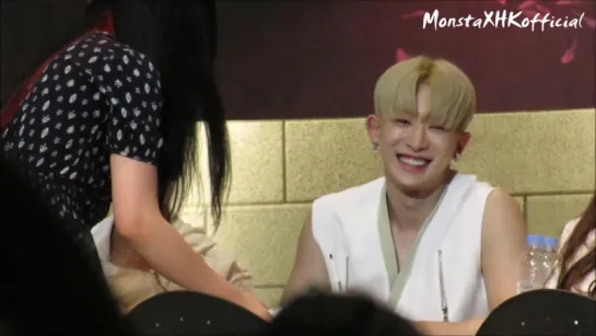 [VK][160521] MONSTA X fancam (Wonho focus) @ Lotte World Fansign