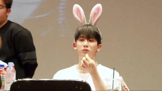 [VK][180331] MONSTA X (Wonho focus) @ Yeongdeungpo Fansign