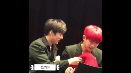 [VK][171210] MONSTA X (Wonho & Minhyuk focus) @ Hongdae Fansign