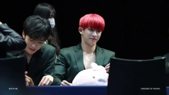 [VK][171210] MONSTA X (Wonho focus) @ Hongdae Fansign